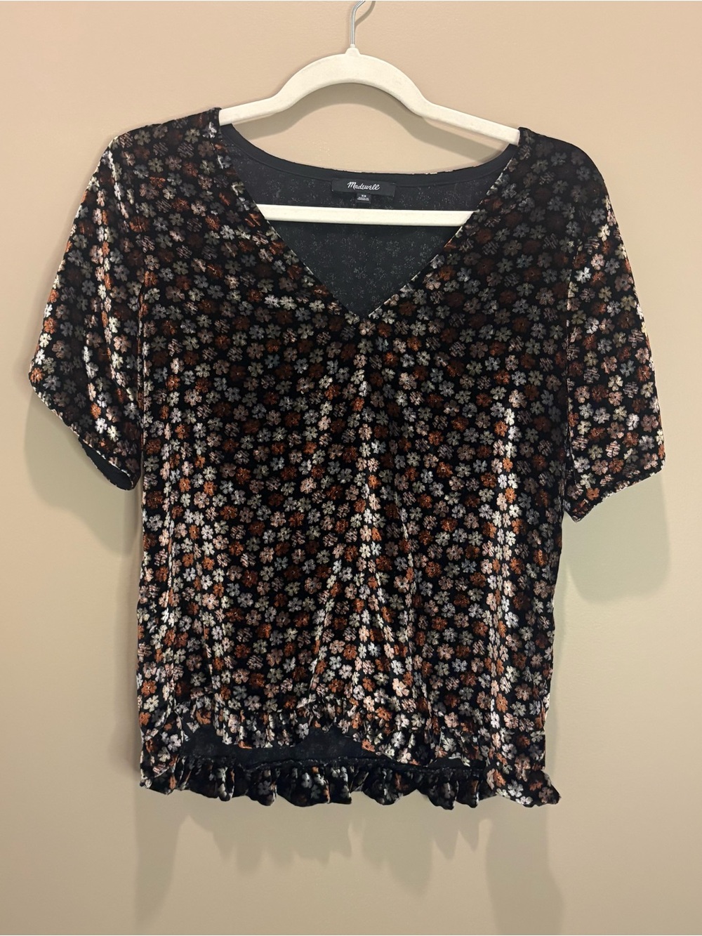 Madewell floral slit cap sleeved v neck velour velvet short sleeved blouse Xs